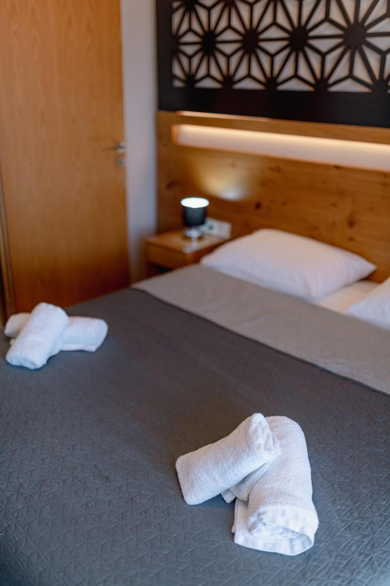 Zama Suites Закінф Екстер'єр фото